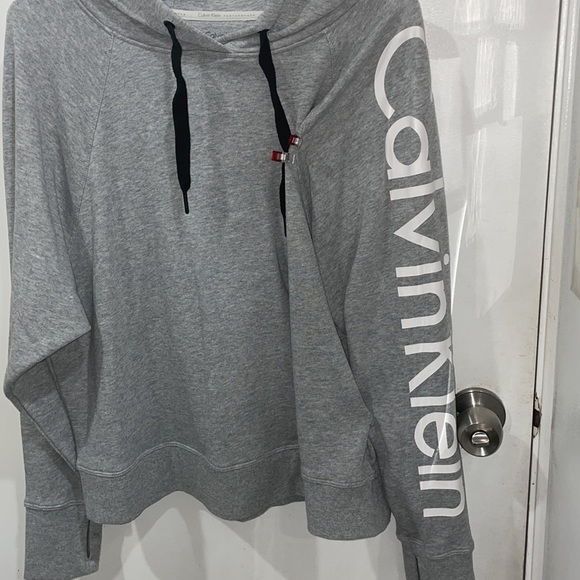 Calvin Klein Performance - Picture 4 of 6